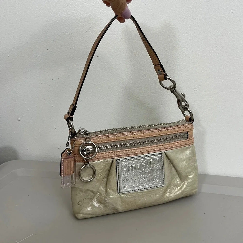 Coach Poppy Small Wristlet Bag W Tag Charm Champagne Gold Y2K READ
